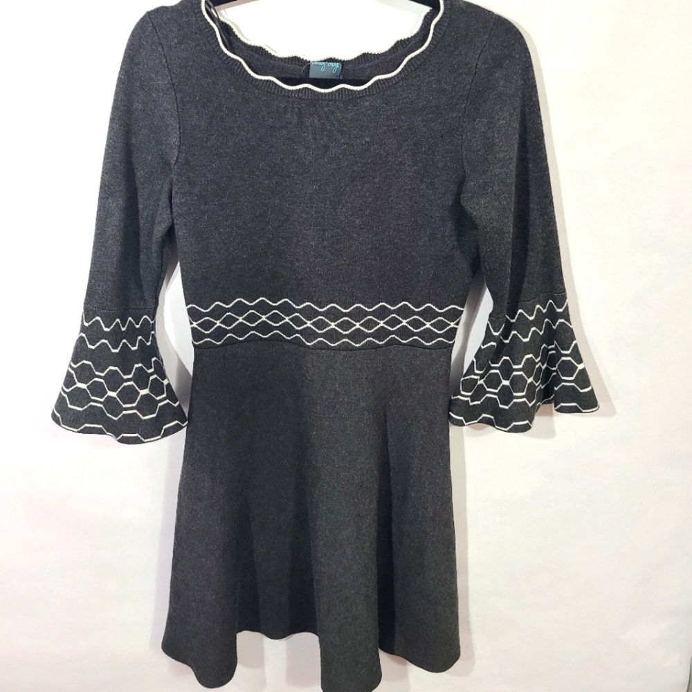 Gabby Skye Women's Size Medium M Dark Gray Sweater Fit and Flare Dress